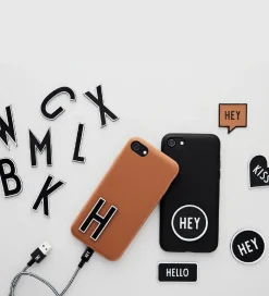 Design Letters Klistermærke - Mobil - Y - 5cm - Black