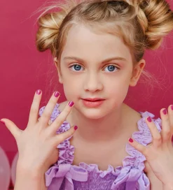 Miss Nella Neglelak - Little Poppet